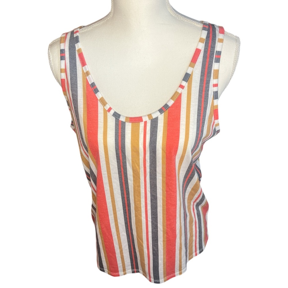 Women’s xl tank top